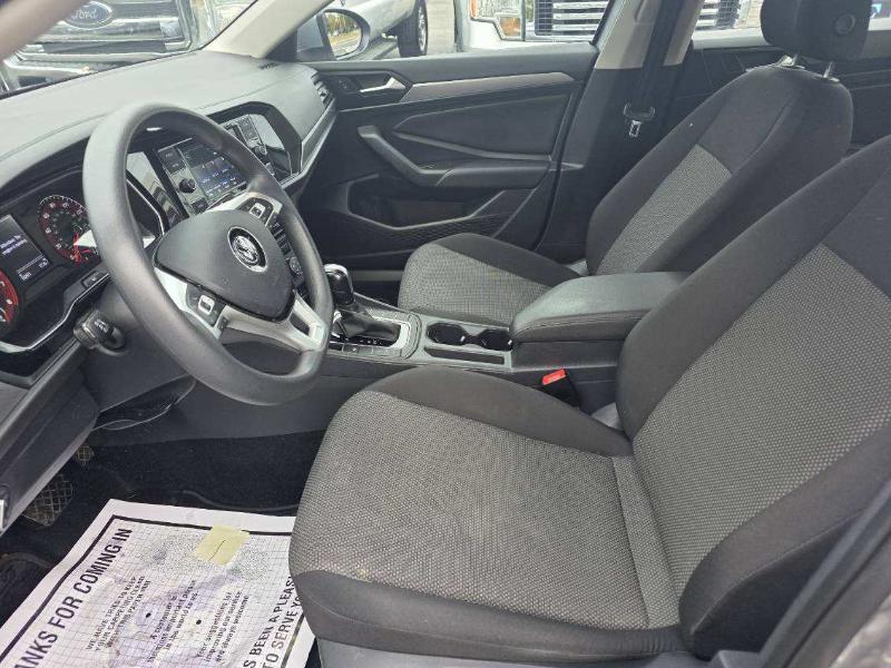 Volkswagen Jetta 1.4T S 8A 2021