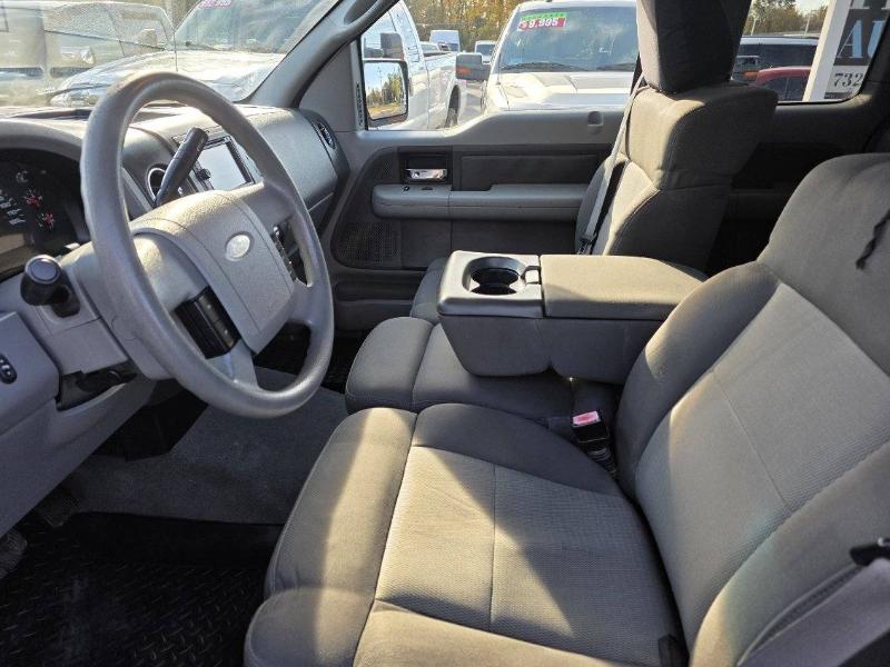 Ford F-150 Lariat SuperCab 4WD 2004