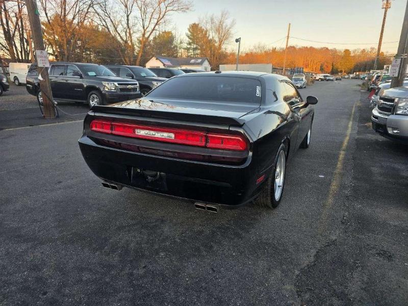 Dodge Challenger R/T 2012