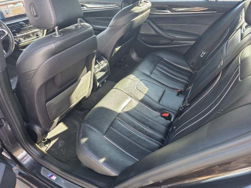 BMW 5-Series 530i 2019
