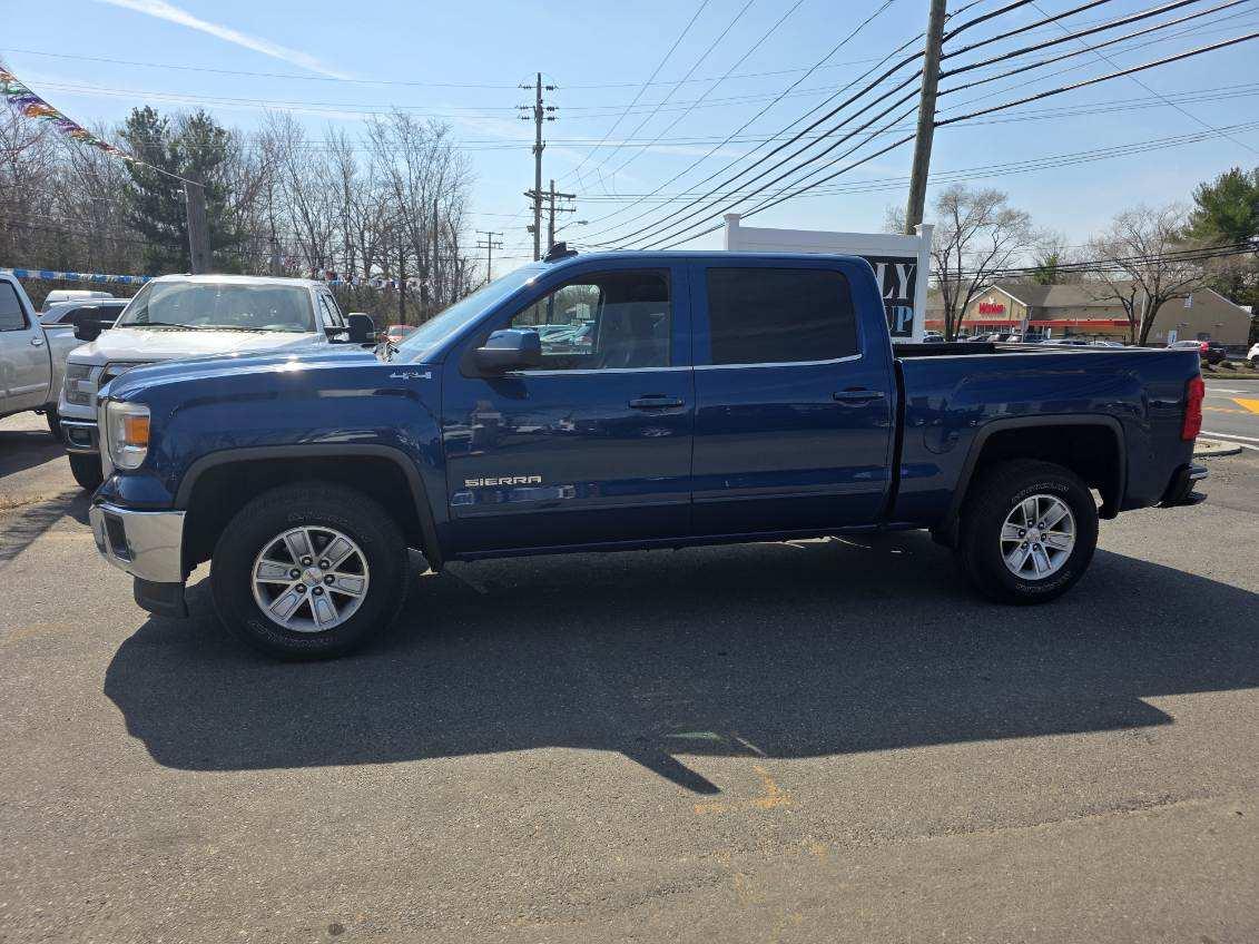 GMC Sierra 1500 SLE Crew Cab Long Box 4WD 2015