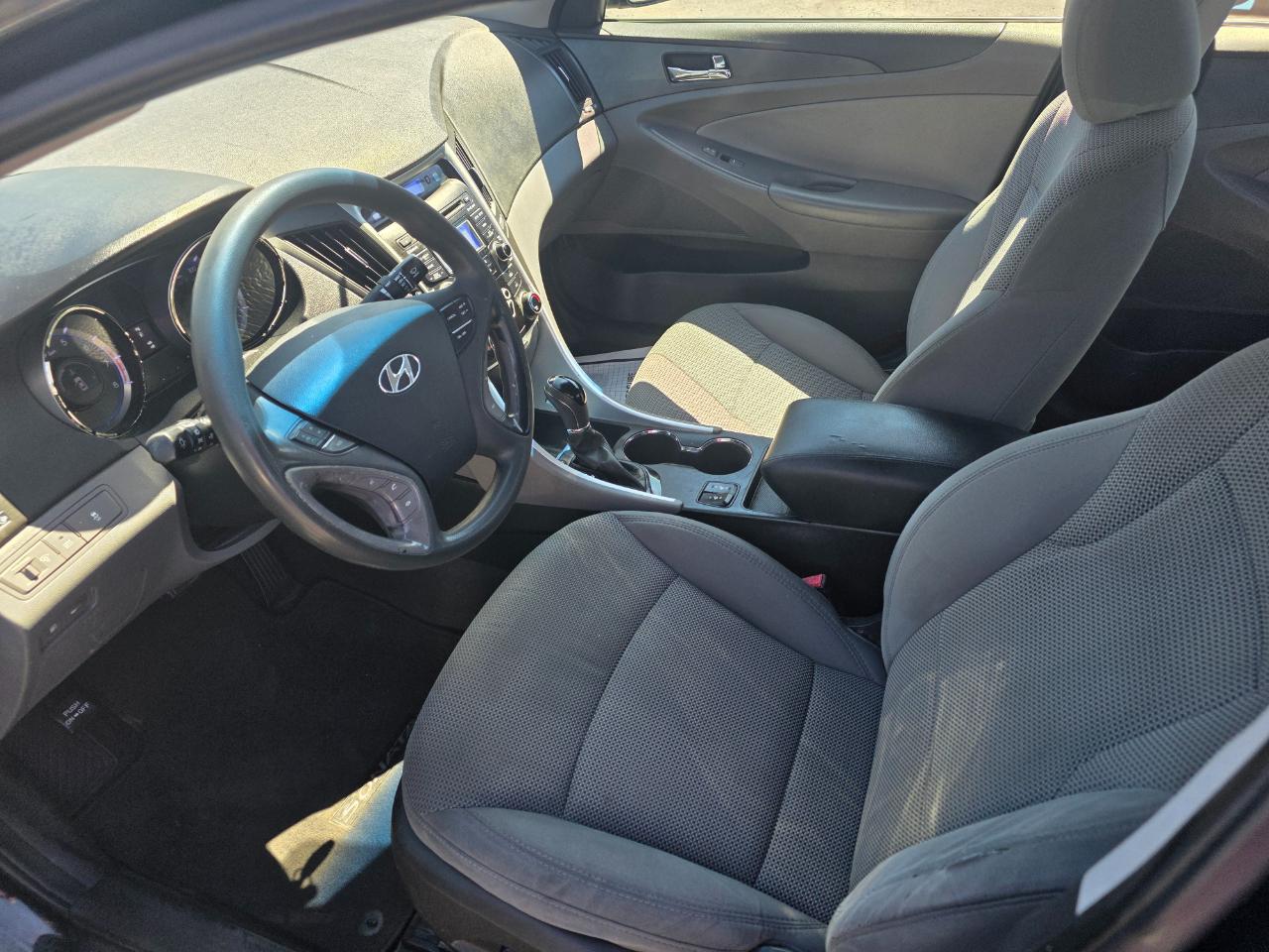 Hyundai Sonata GLS 2013