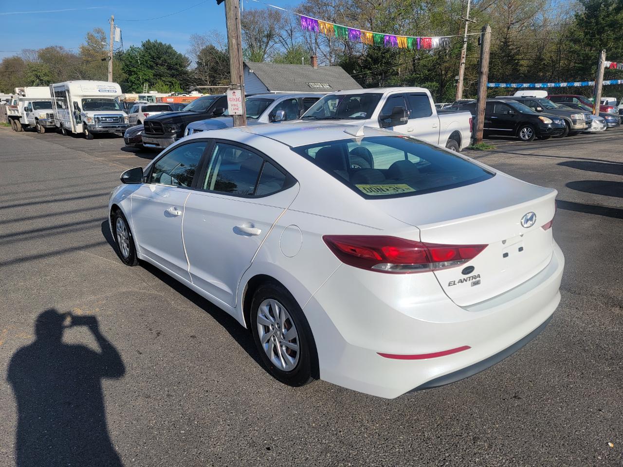 Hyundai Elantra SE 6AT 2018