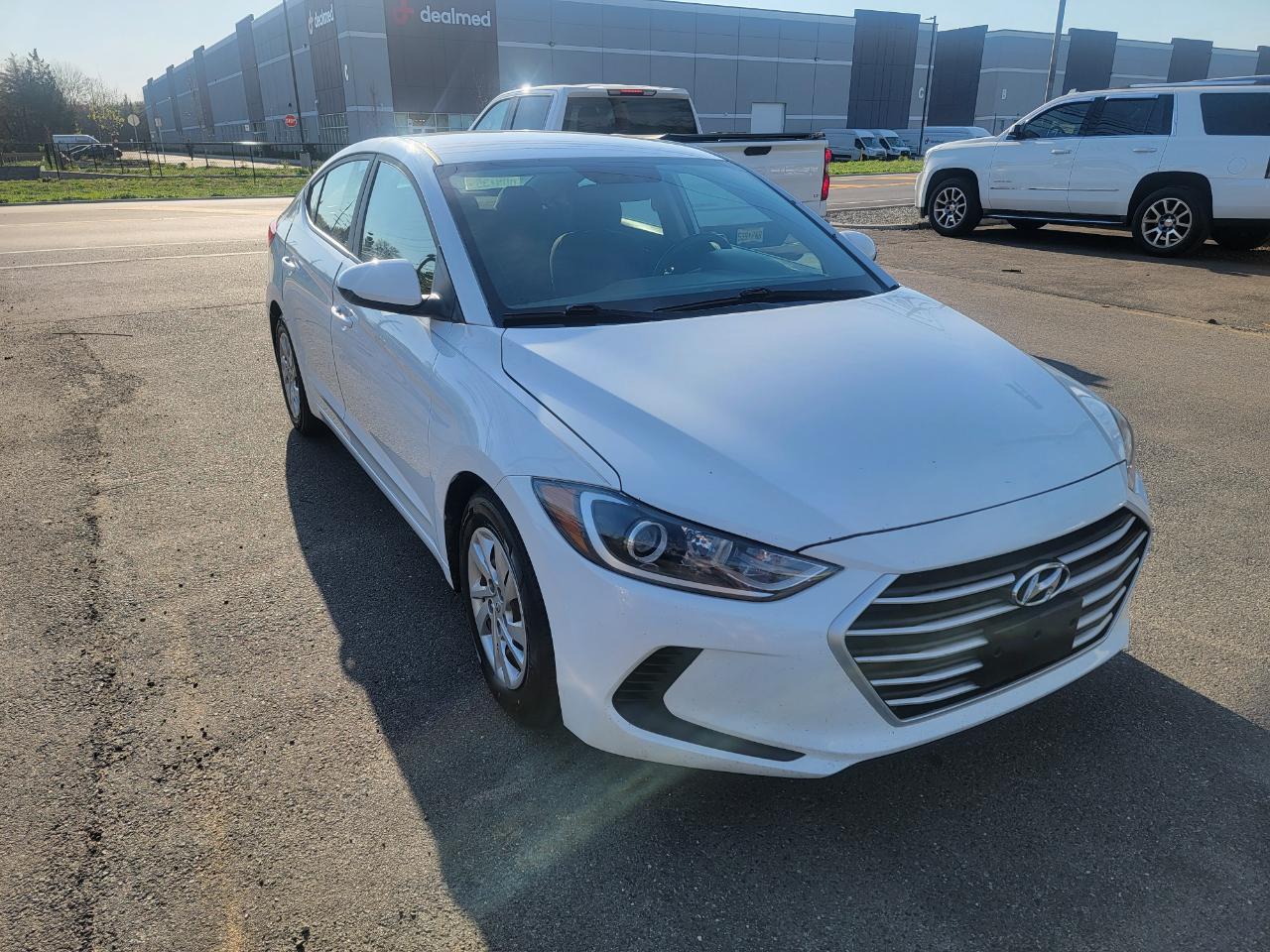 Hyundai Elantra SE 6AT 2018