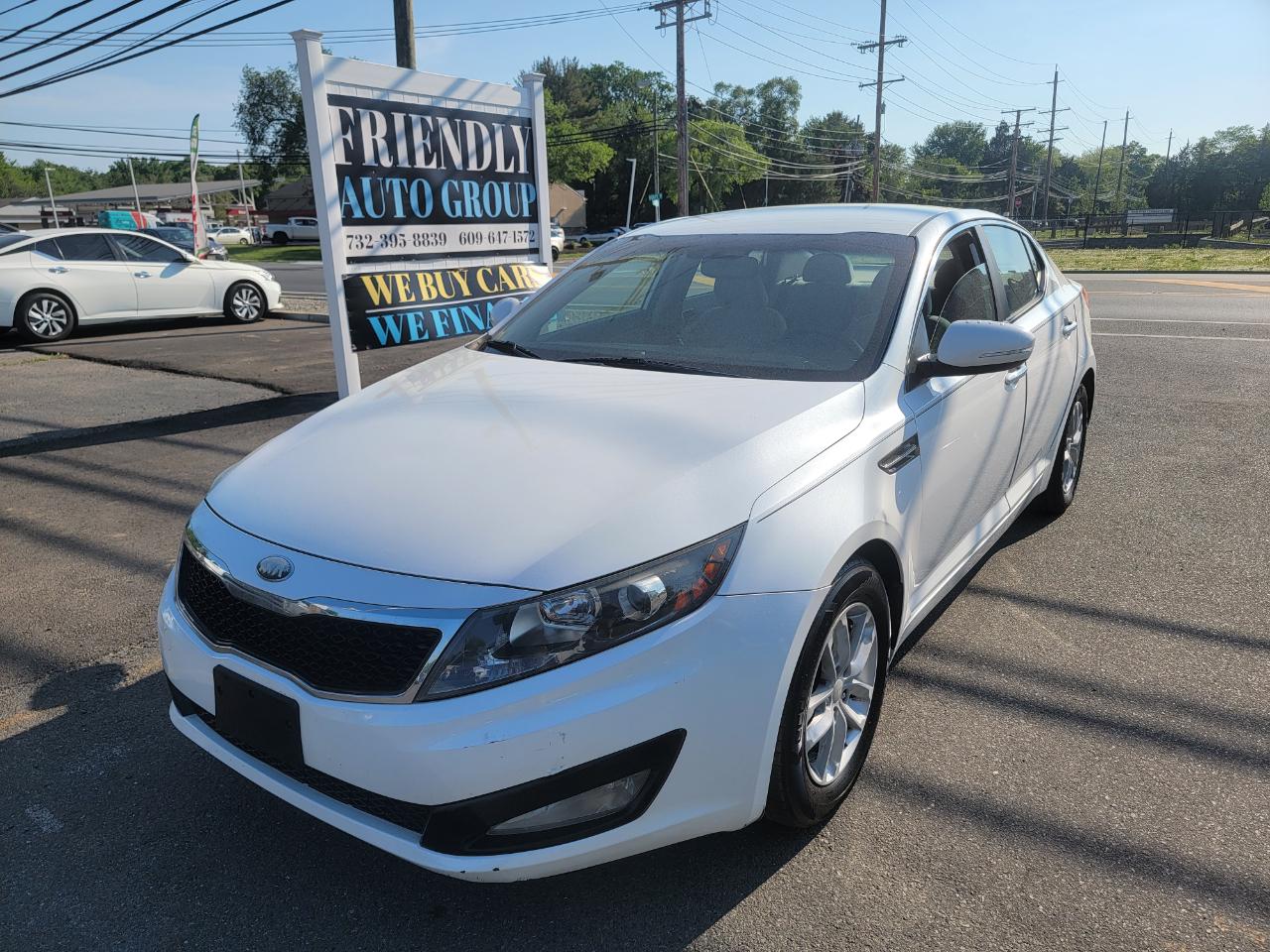 Kia Optima LX MT 2013