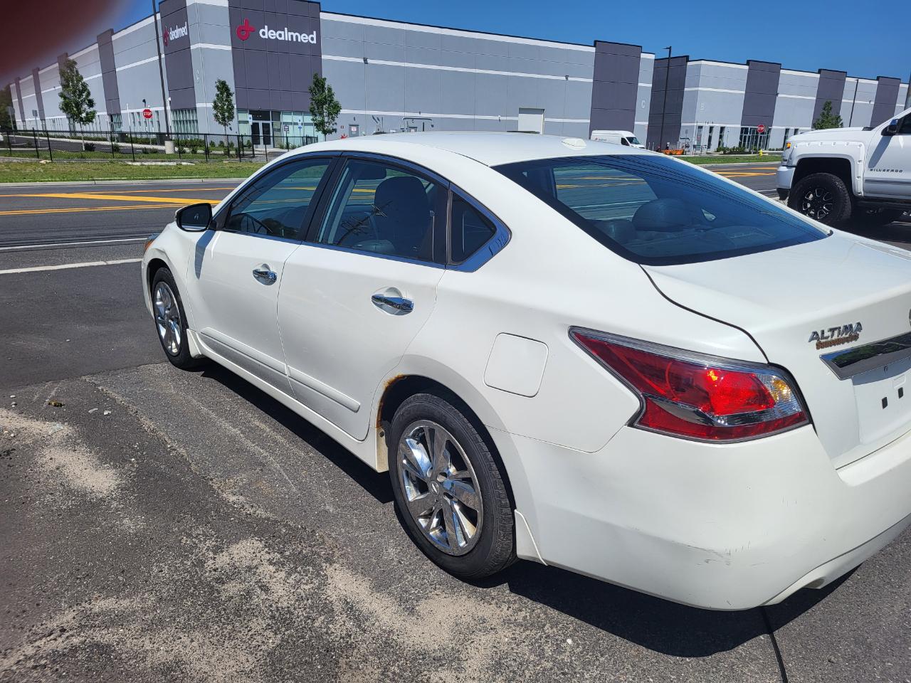 Nissan Altima 2.5 SV 2015