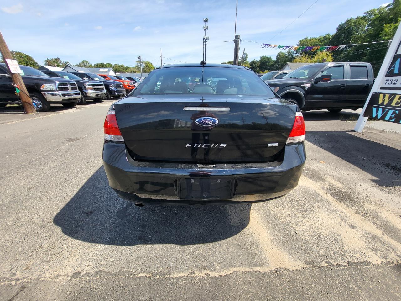 Ford Focus SEL Sedan 2009