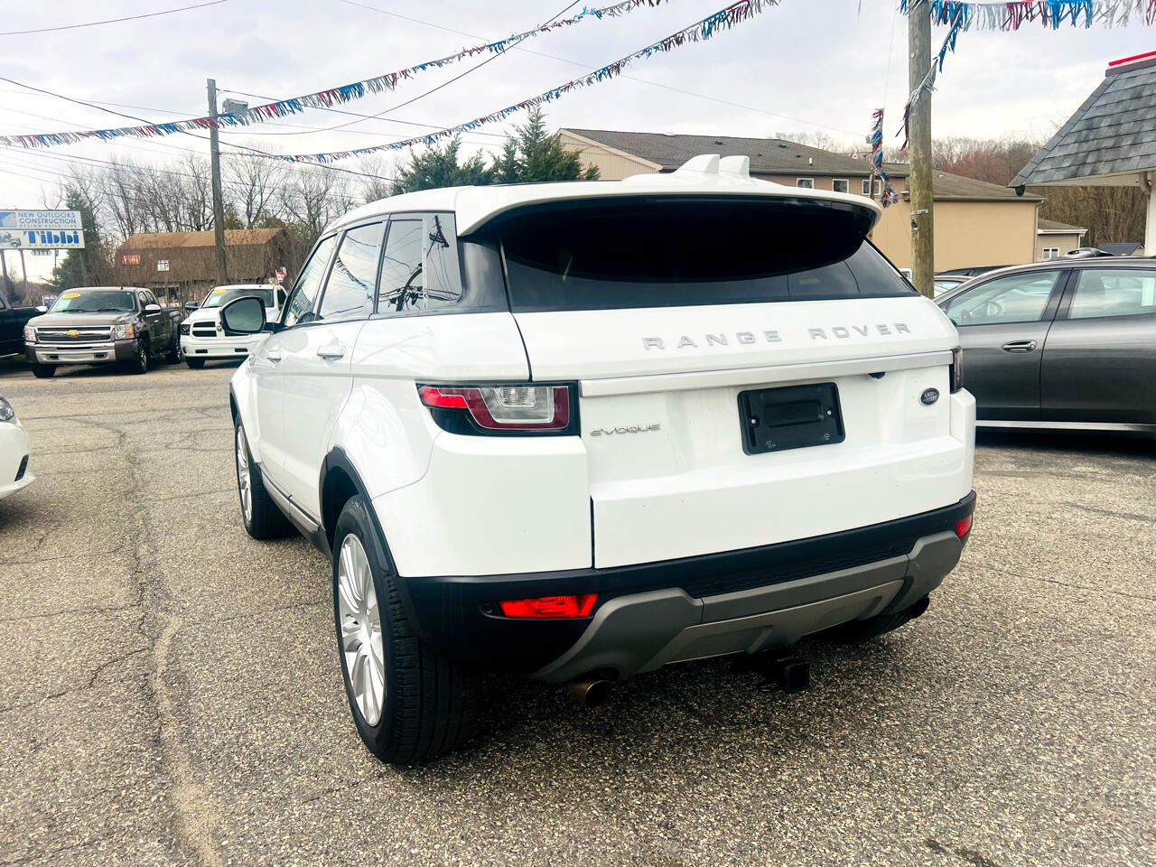 2016 Land Rover Range Rover Evoque HSE photo 2