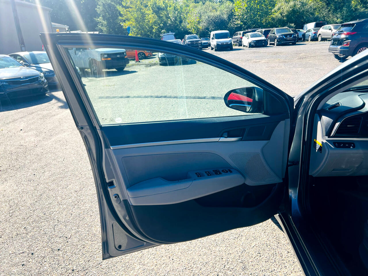 Hyundai Elantra Value Edition Auto 2019 Hyundai Elantra Value Edition Auto 2019