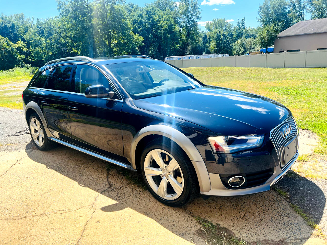 Audi allroad 4dr Wgn Premium 2016 Audi allroad 4dr Wgn Premium 2016