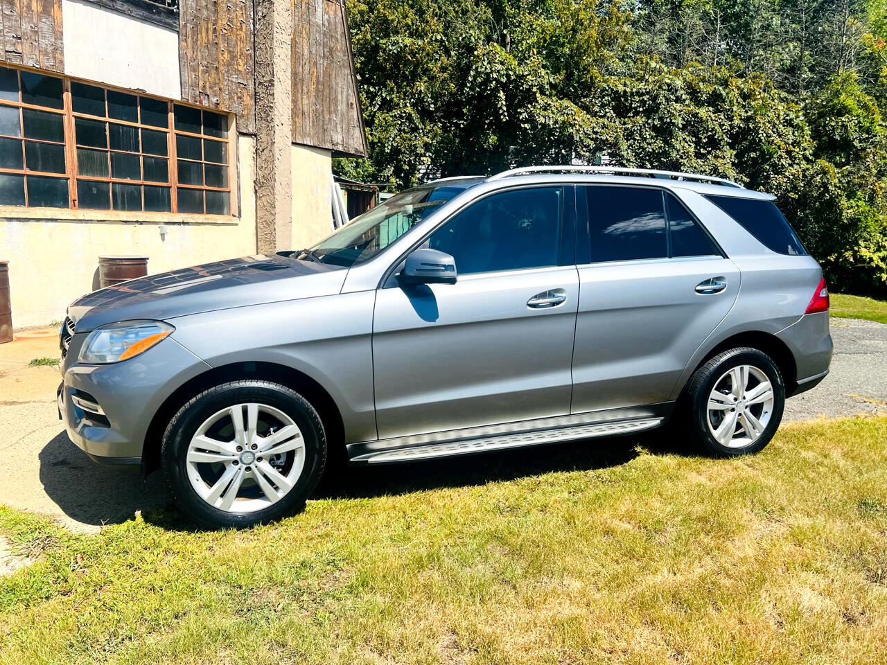 Mercedes-Benz M-Class 4MATIC 4dr ML 350 2015 Mercedes-Benz M-Class 4MATIC 4dr ML 350 2015