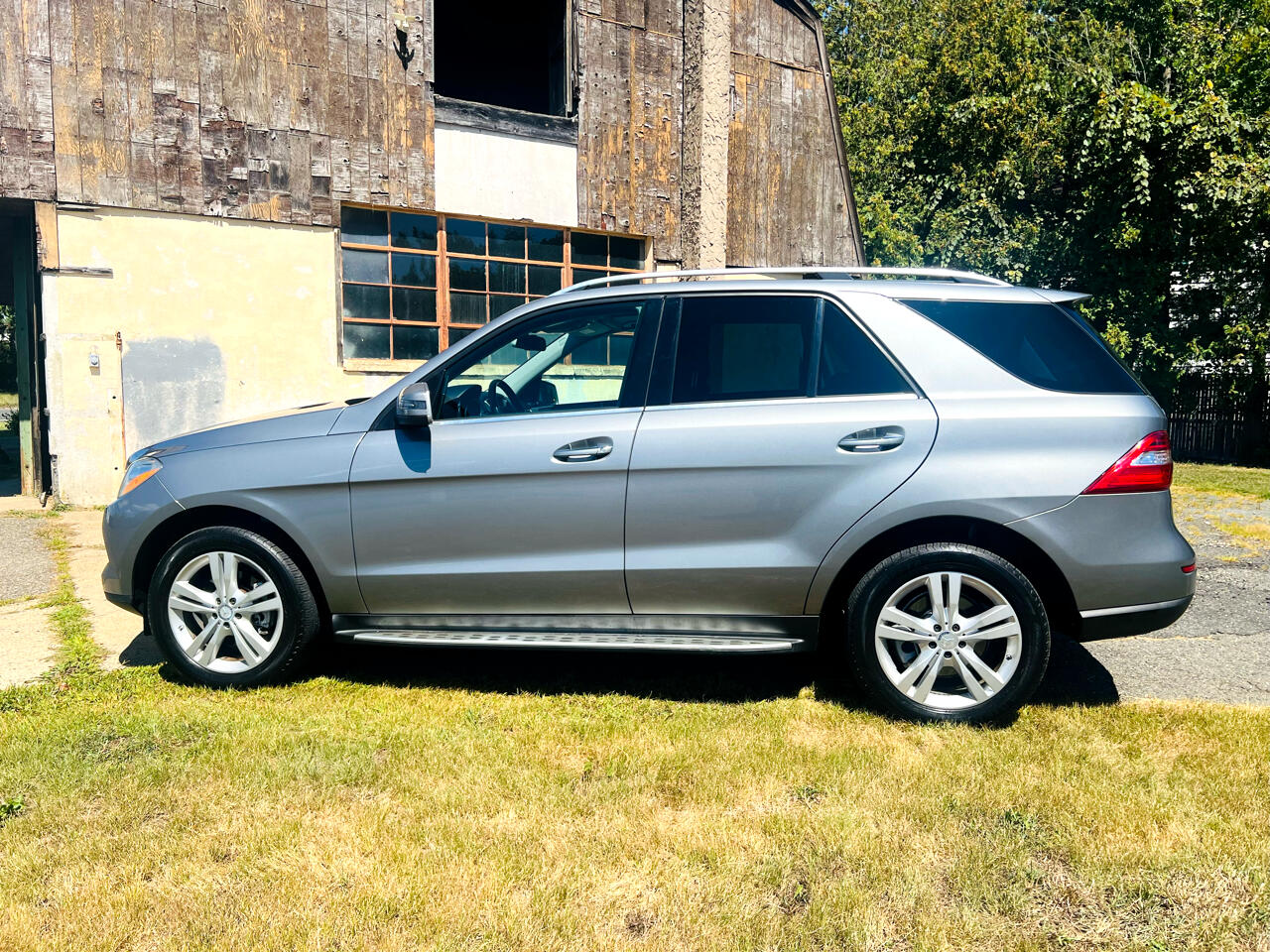 Mercedes-Benz M-Class 4MATIC 4dr ML 350 2015 Mercedes-Benz M-Class 4MATIC 4dr ML 350 2015