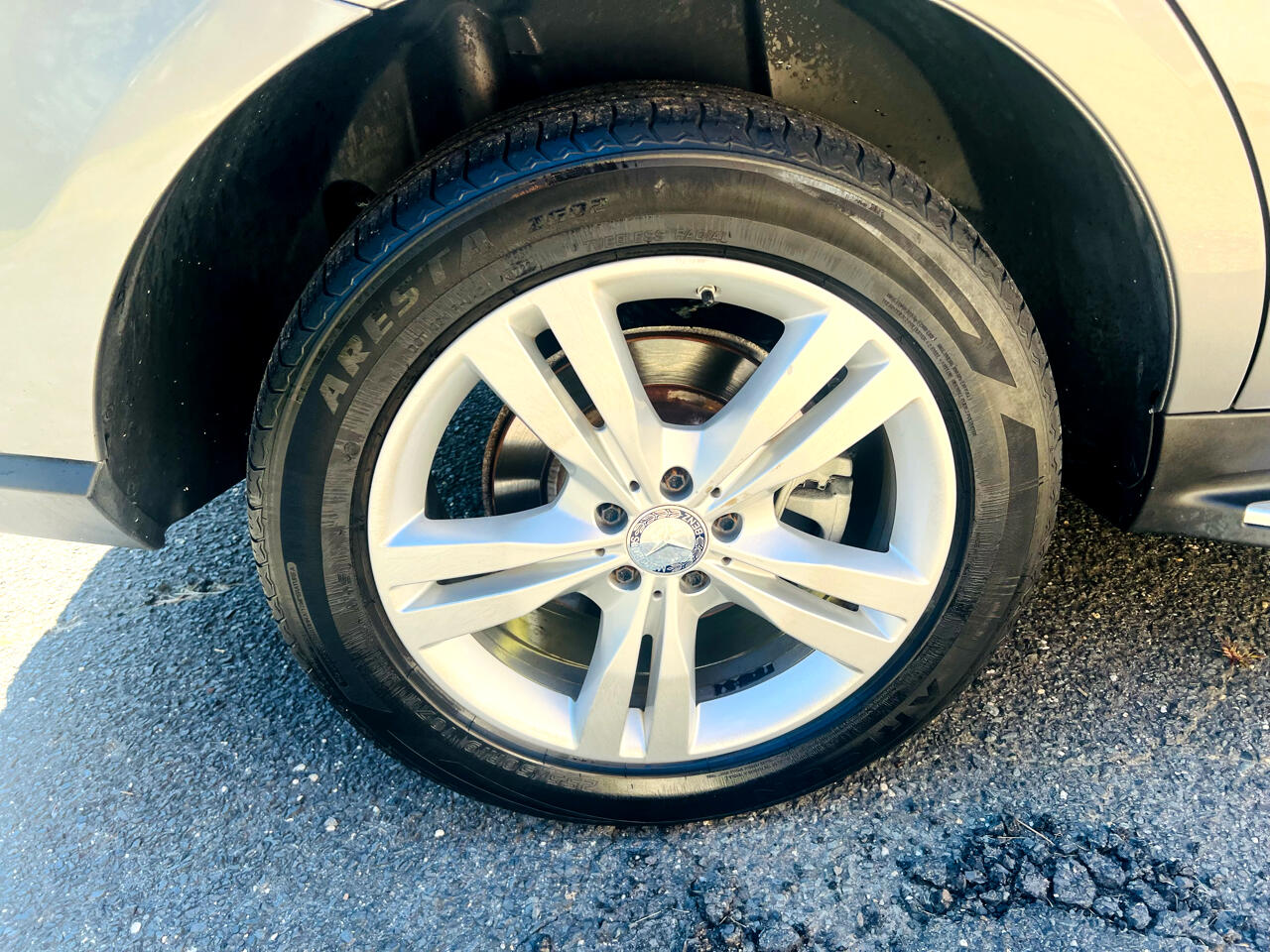 Mercedes-Benz M-Class 4MATIC 4dr ML 350 2015 Mercedes-Benz M-Class 4MATIC 4dr ML 350 2015