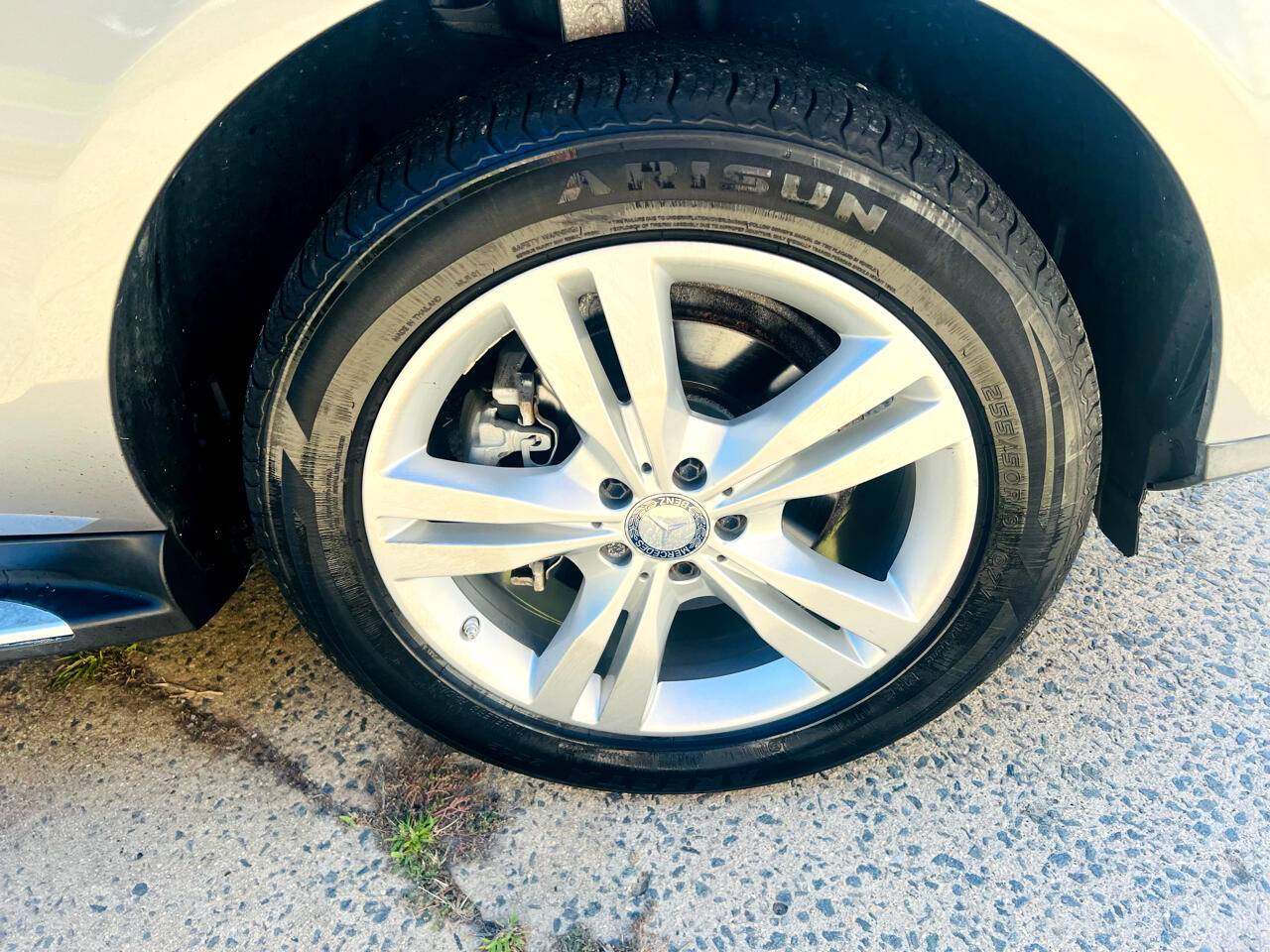 Mercedes-Benz M-Class 4MATIC 4dr ML 350 2015 Mercedes-Benz M-Class 4MATIC 4dr ML 350 2015