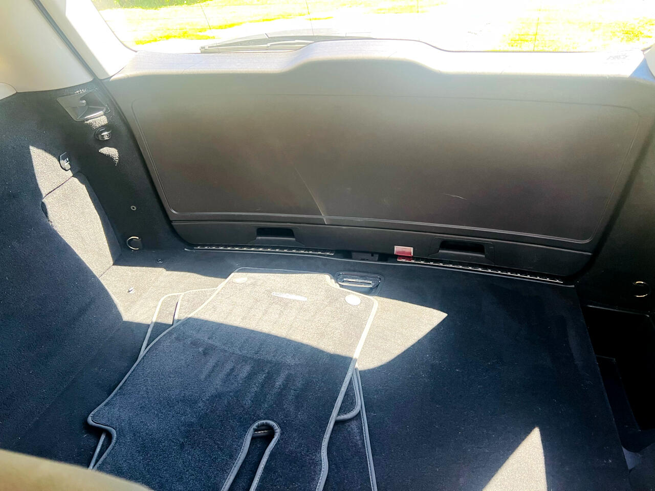 Mercedes-Benz M-Class 4MATIC 4dr ML 350 2015 Mercedes-Benz M-Class 4MATIC 4dr ML 350 2015