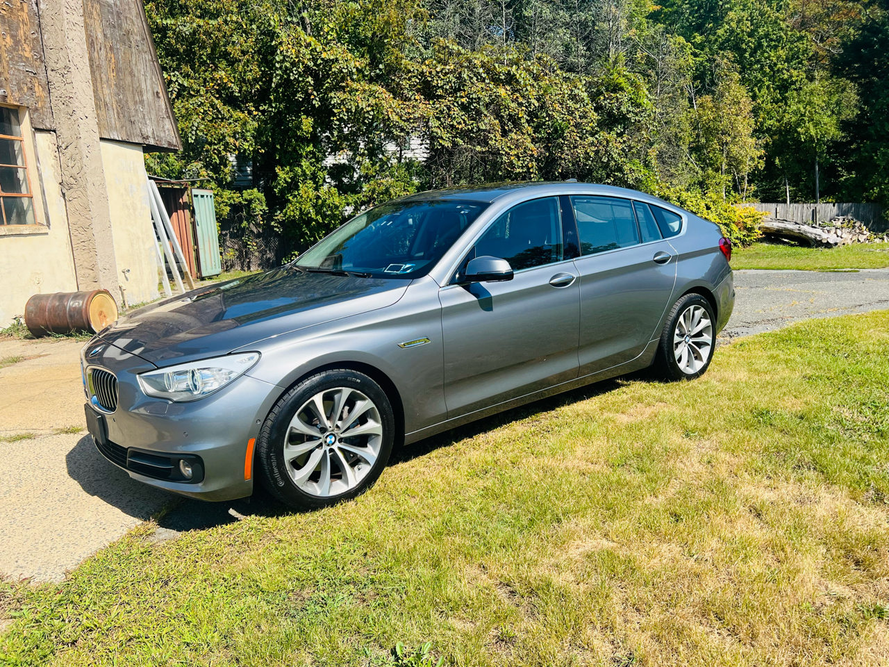 BMW 5 Series 535i xDrive Gran Turismo 2017 BMW 5 Series 535i xDrive Gran Turismo 2017