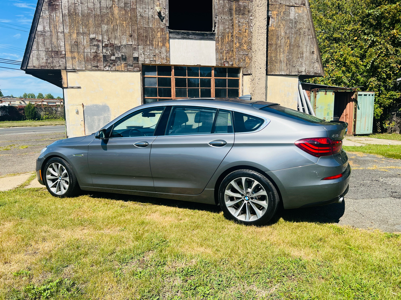 BMW 5 Series 535i xDrive Gran Turismo 2017 BMW 5 Series 535i xDrive Gran Turismo 2017