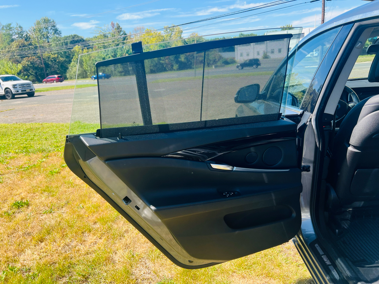 BMW 5 Series 535i xDrive Gran Turismo 2017 BMW 5 Series 535i xDrive Gran Turismo 2017