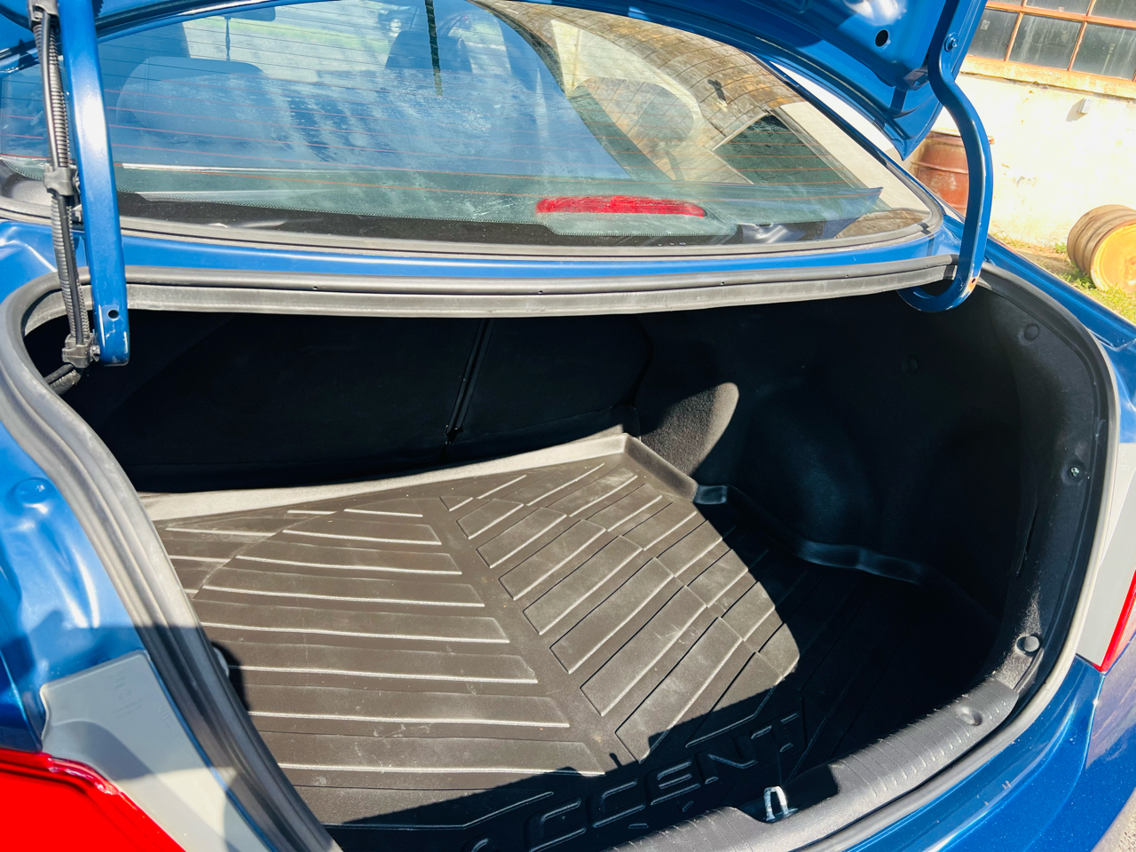 Hyundai Accent 4dr Sdn Auto SE 2016 Hyundai Accent 4dr Sdn Auto SE 2016