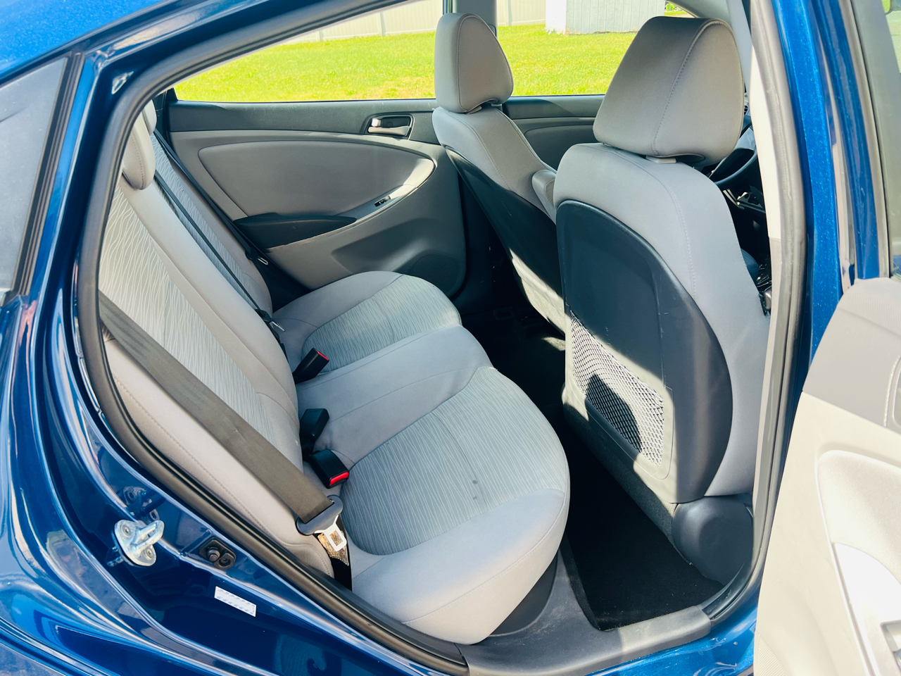 Hyundai Accent 4dr Sdn Auto SE 2016 Hyundai Accent 4dr Sdn Auto SE 2016