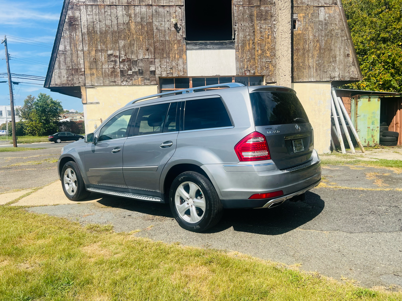 Mercedes-Benz GL-Class 4MATIC 4dr GL 450 2012 Mercedes-Benz GL-Class 4MATIC 4dr GL 450 2012