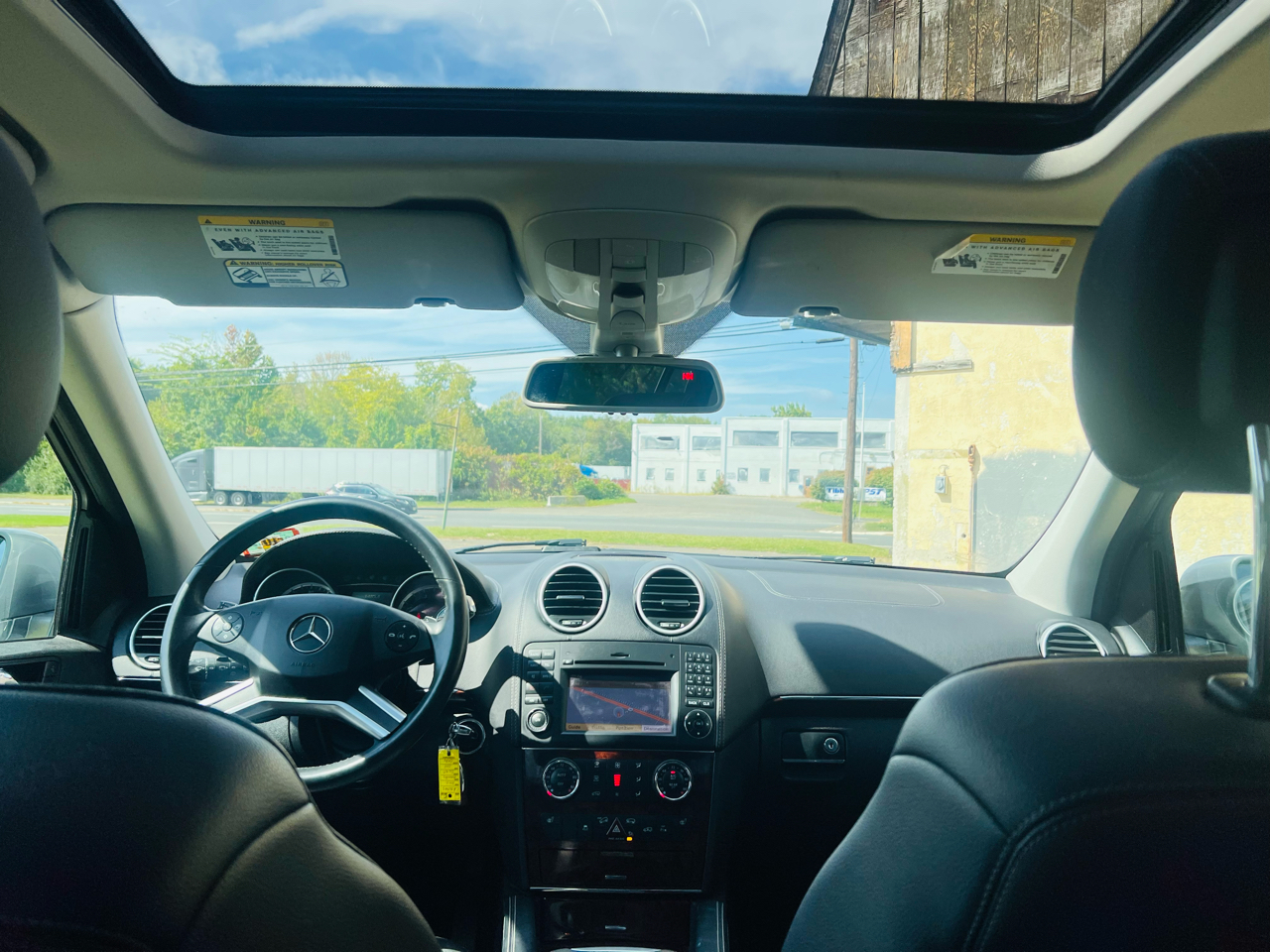 Mercedes-Benz GL-Class 4MATIC 4dr GL 450 2012 Mercedes-Benz GL-Class 4MATIC 4dr GL 450 2012