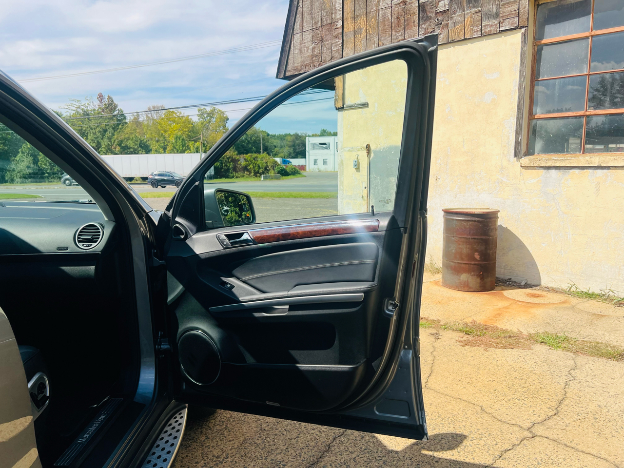 Mercedes-Benz GL-Class 4MATIC 4dr GL 450 2012 Mercedes-Benz GL-Class 4MATIC 4dr GL 450 2012