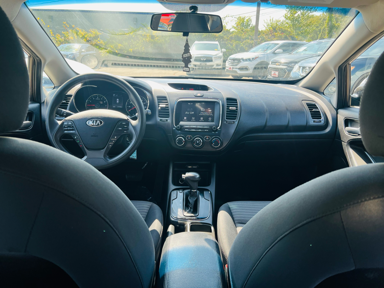 Kia Forte LX Auto 2018 Kia Forte LX Auto 2018