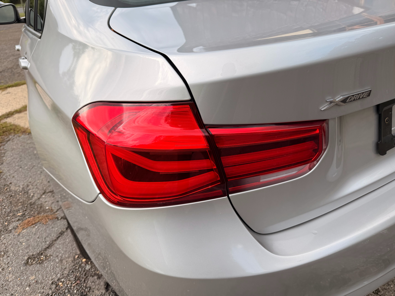 BMW 3 Series 320i xDrive Sedan 2018 BMW 3 Series 320i xDrive Sedan 2018