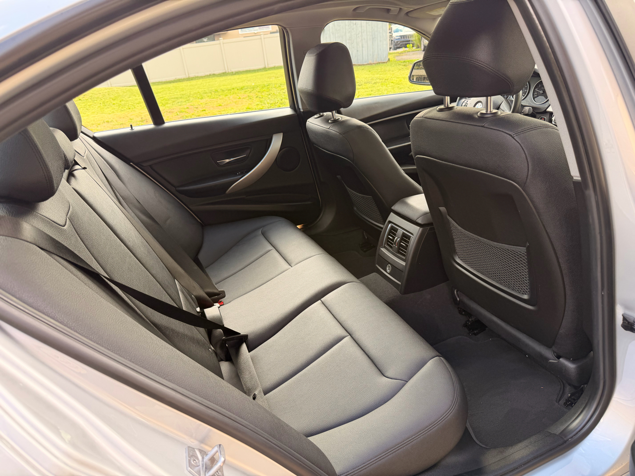 BMW 3 Series 320i xDrive Sedan 2018 BMW 3 Series 320i xDrive Sedan 2018