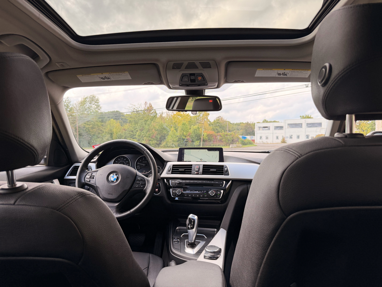 BMW 3 Series 320i xDrive Sedan 2018 BMW 3 Series 320i xDrive Sedan 2018