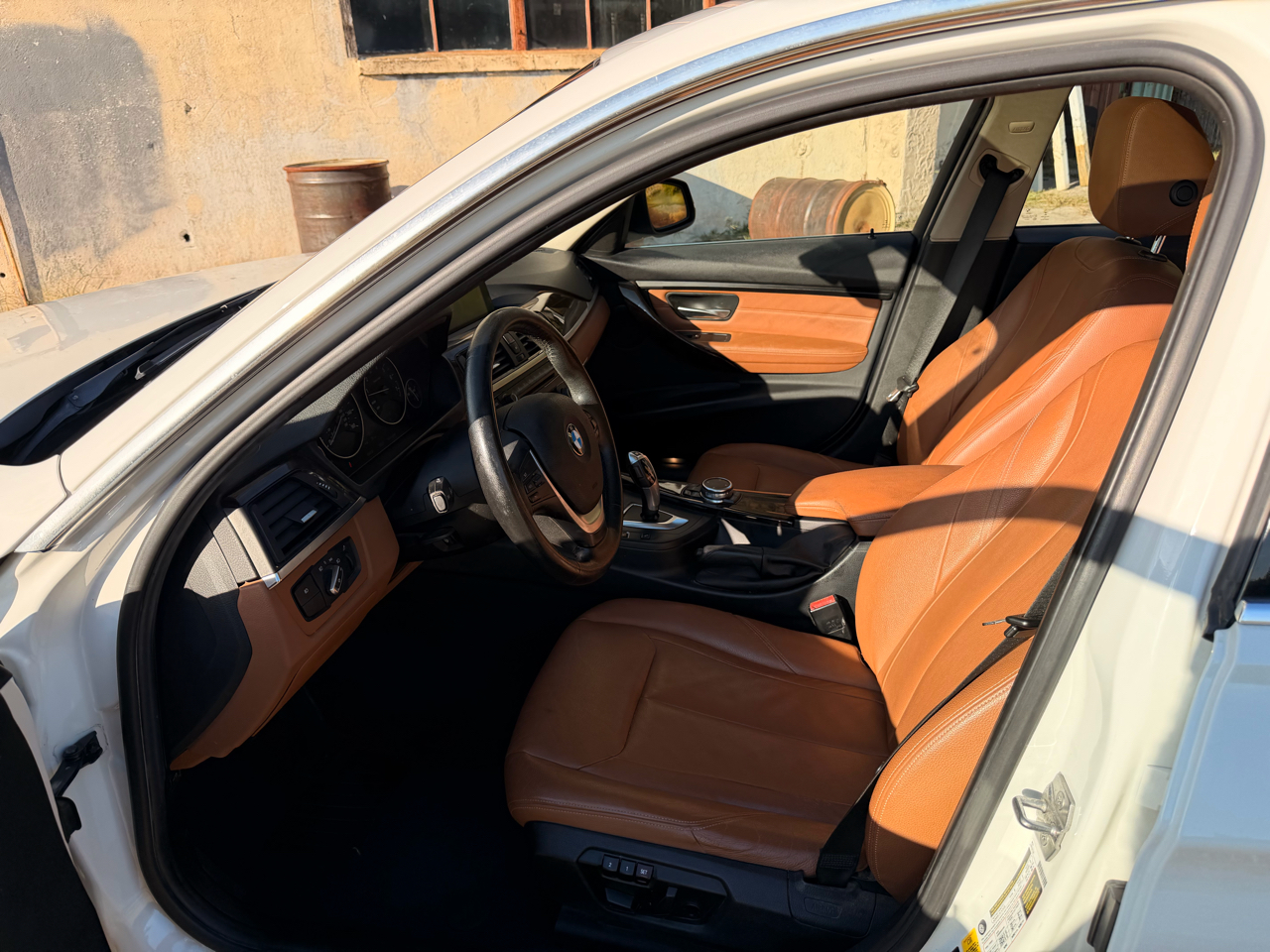 BMW 3 Series 4dr Sdn 335i xDrive AWD 2015 BMW 3 Series 4dr Sdn 335i xDrive AWD 2015