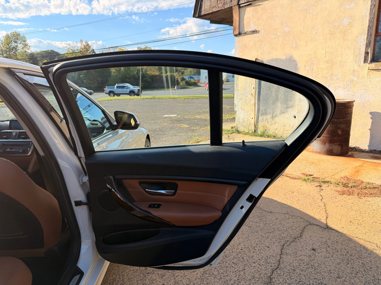 BMW 3 Series 4dr Sdn 335i xDrive AWD 2015 BMW 3 Series 4dr Sdn 335i xDrive AWD 2015