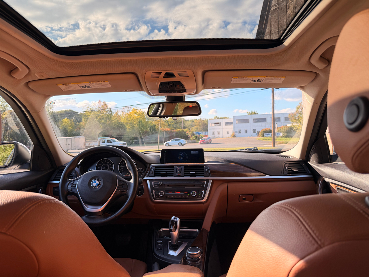 BMW 3 Series 4dr Sdn 335i xDrive AWD 2015 BMW 3 Series 4dr Sdn 335i xDrive AWD 2015