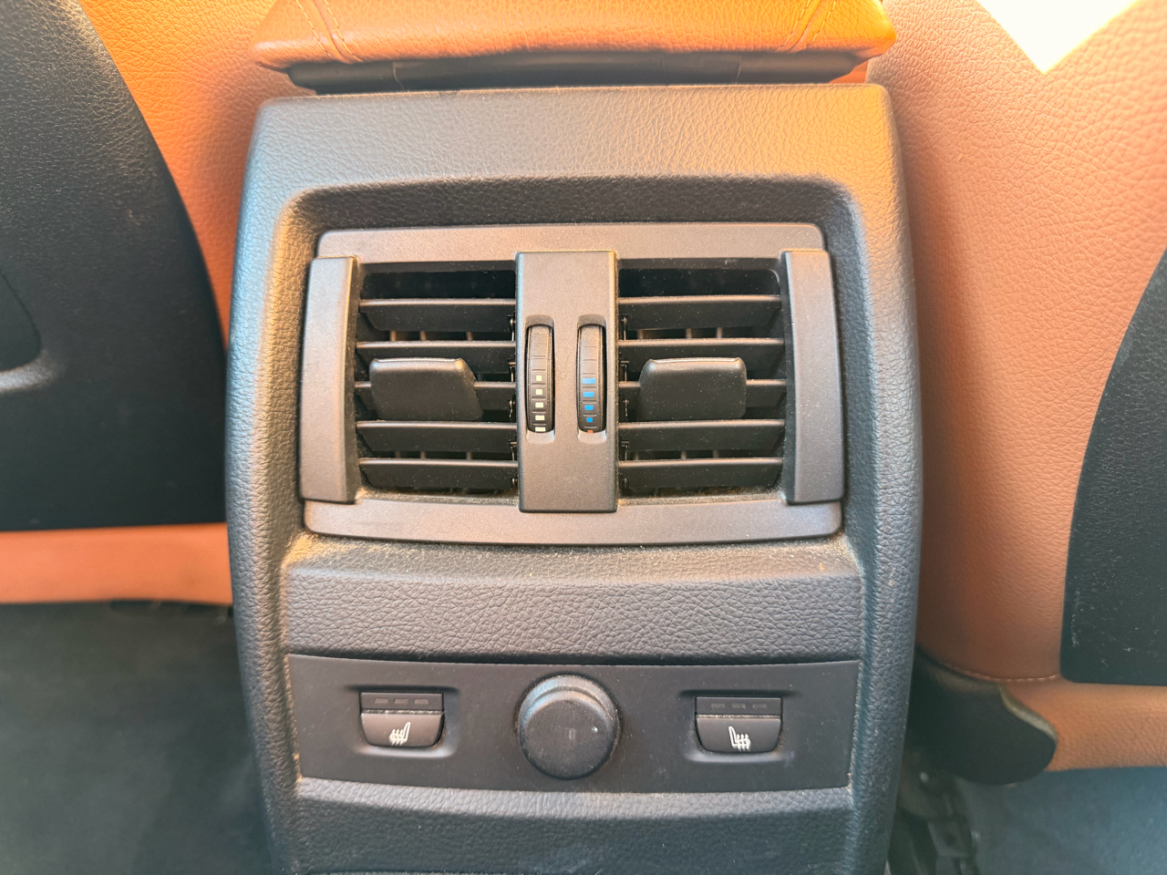 BMW 3 Series 4dr Sdn 335i xDrive AWD 2015 BMW 3 Series 4dr Sdn 335i xDrive AWD 2015