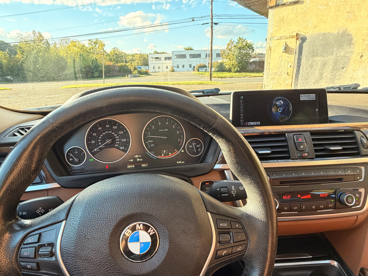 BMW 3 Series 4dr Sdn 335i xDrive AWD 2015 BMW 3 Series 4dr Sdn 335i xDrive AWD 2015