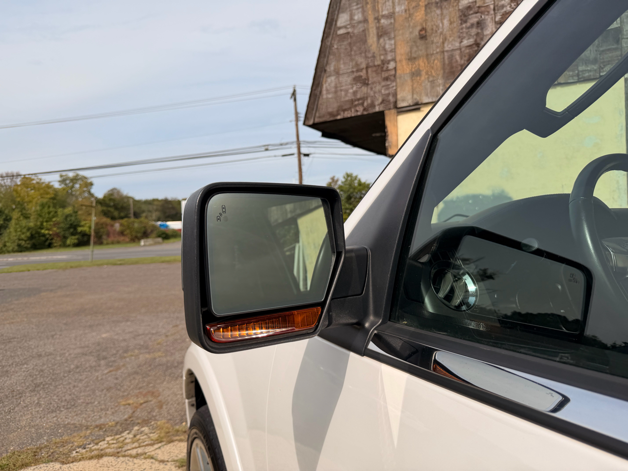 Ford Expedition 4WD 4dr Platinum 2016 Ford Expedition 4WD 4dr Platinum 2016