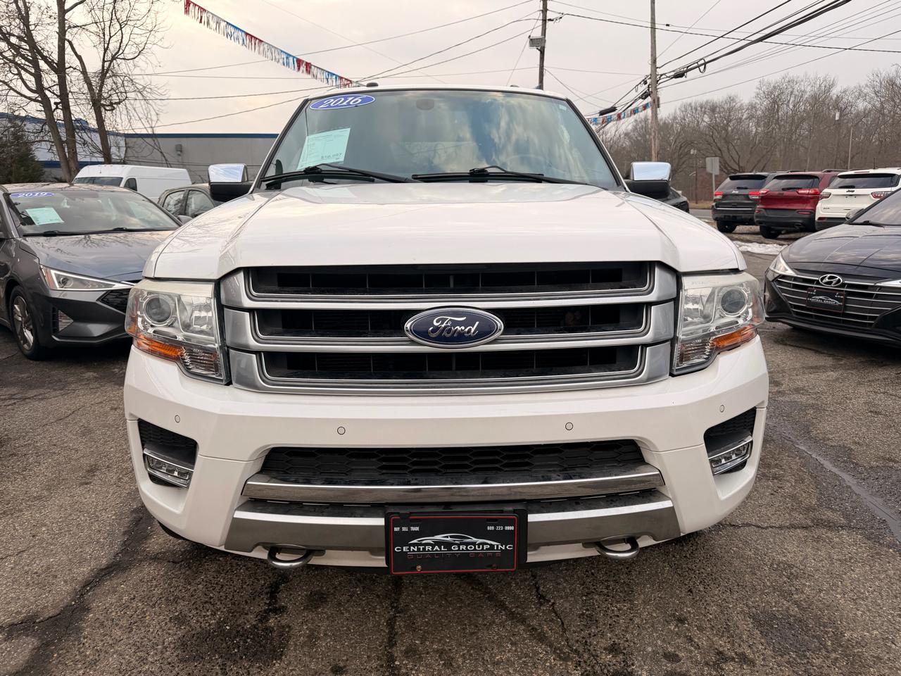 Ford Expedition 4WD 4dr Platinum 2016