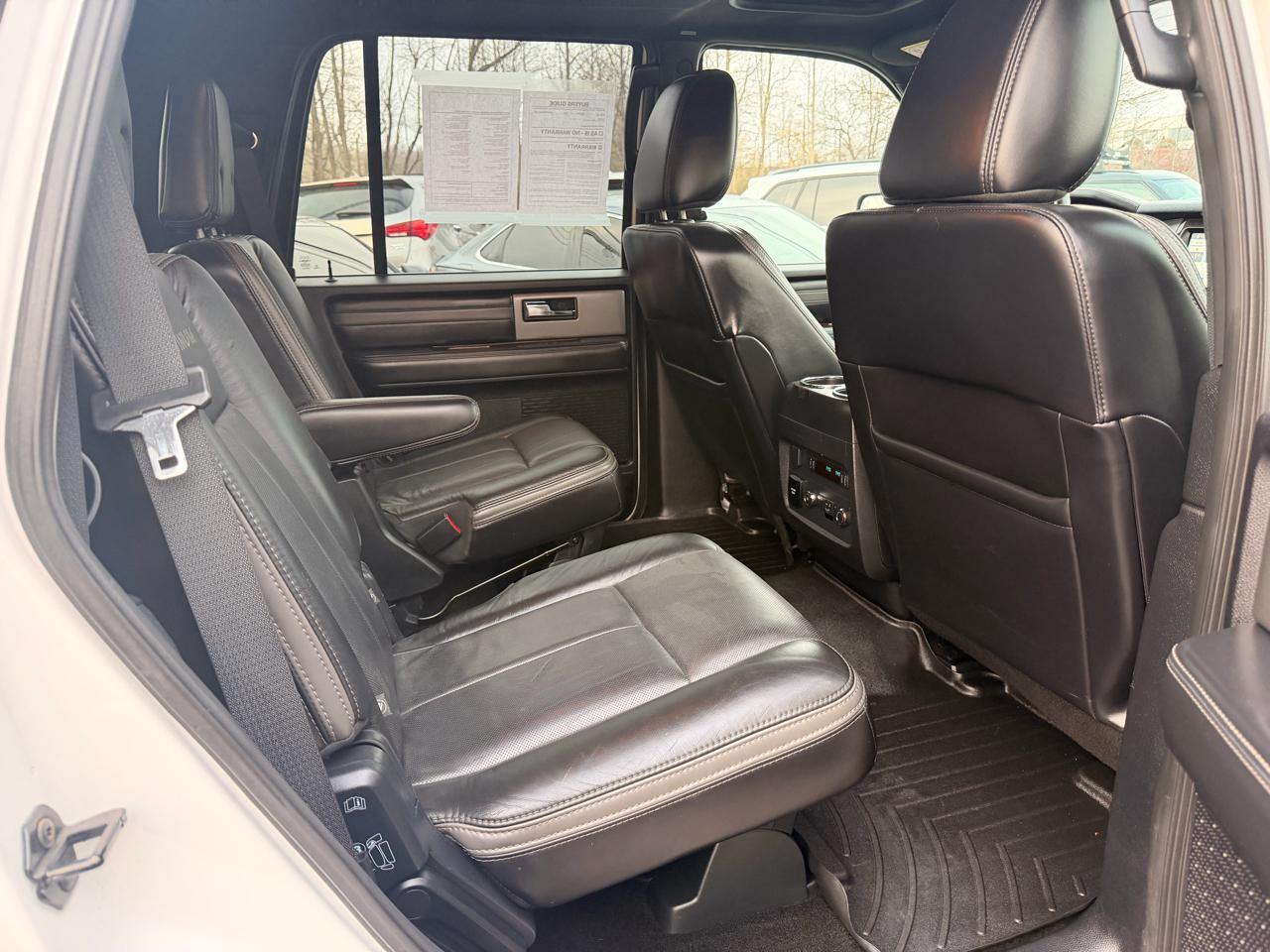 Ford Expedition 4WD 4dr Platinum 2016