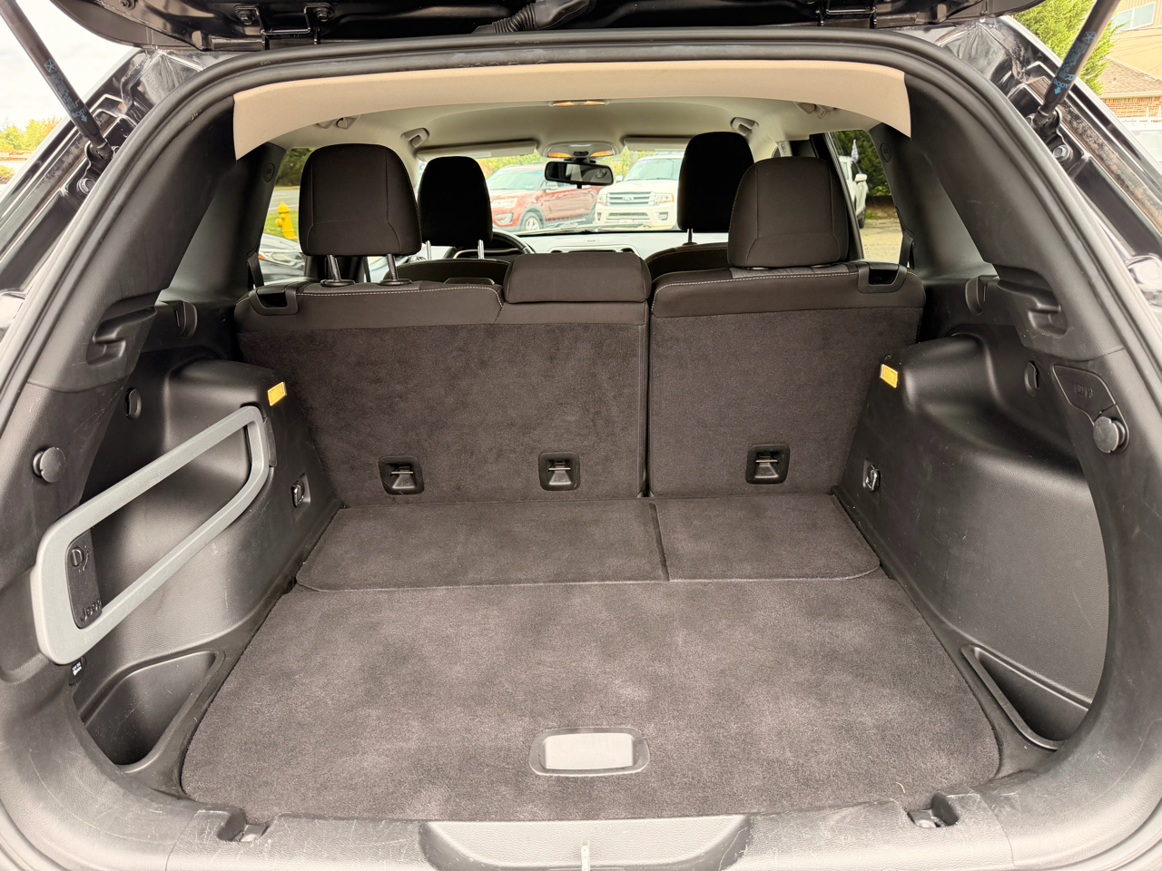 2014 Jeep Cherokee Latitude photo 3