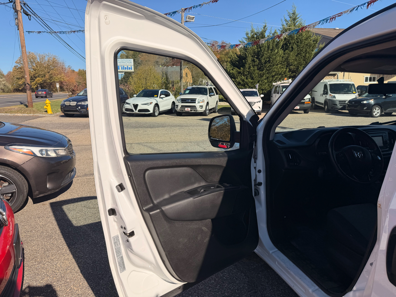 2017 Ram ProMaster City photo 3