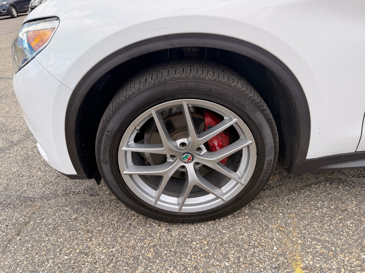 Alfa Romeo Stelvio Ti Sport AWD 2018 Alfa Romeo Stelvio Ti Sport AWD 2018