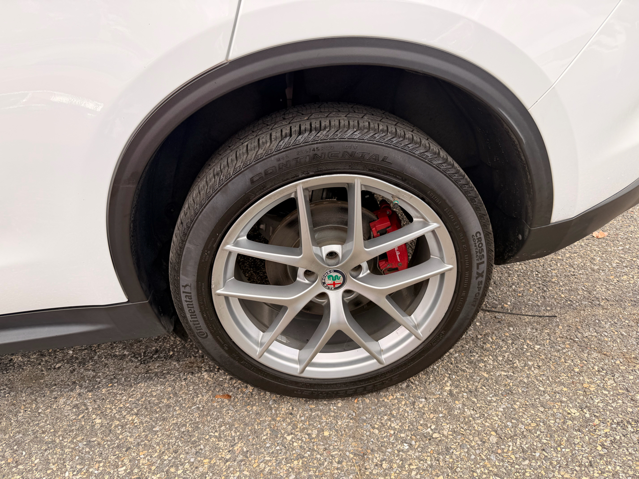 Alfa Romeo Stelvio Ti Sport AWD 2018 Alfa Romeo Stelvio Ti Sport AWD 2018