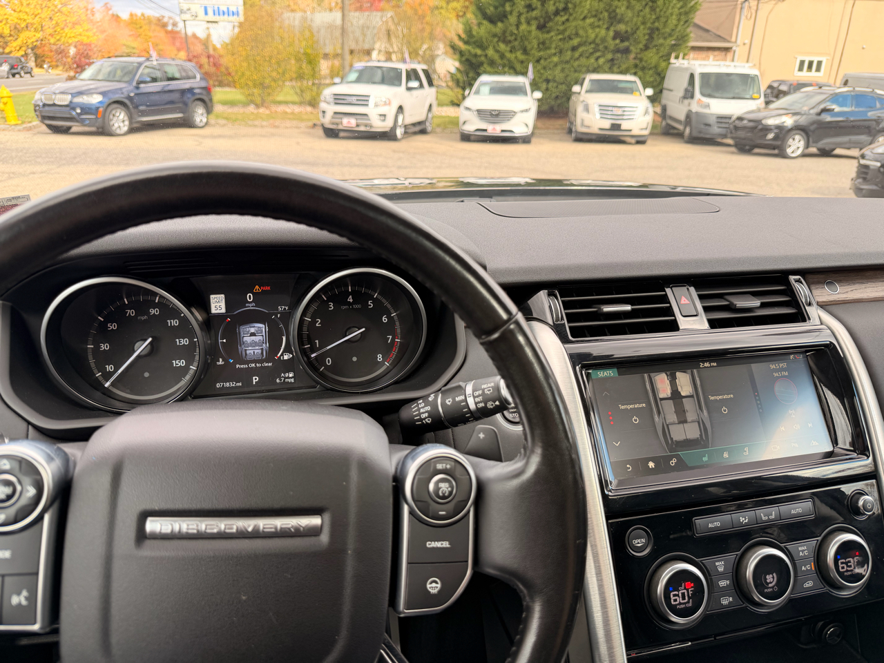 Land Rover Discovery HSE V6 Supercharged 2017 Land Rover Discovery HSE V6 Supercharged 2017