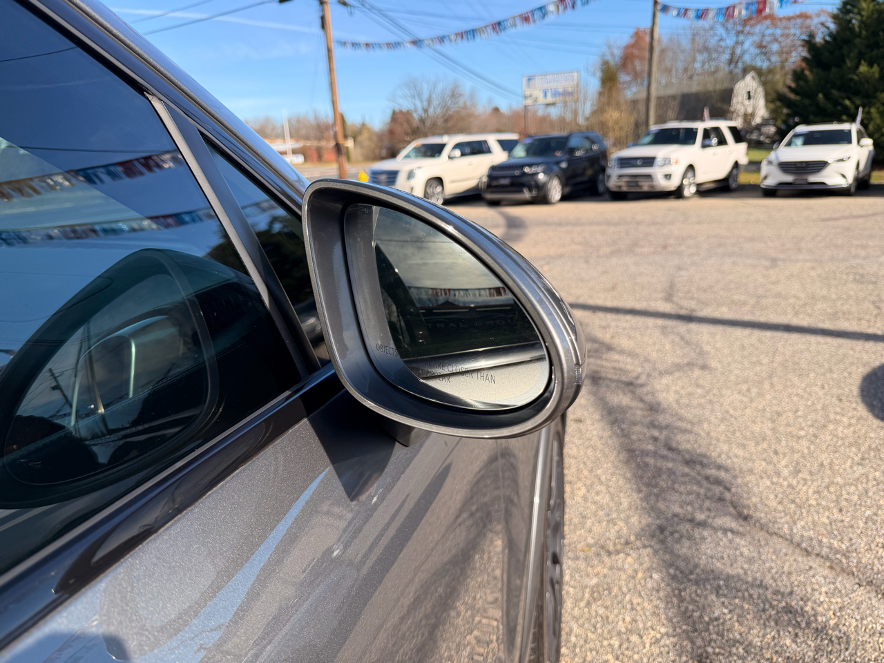 2016 Porsche Cayenne GTS photo 2