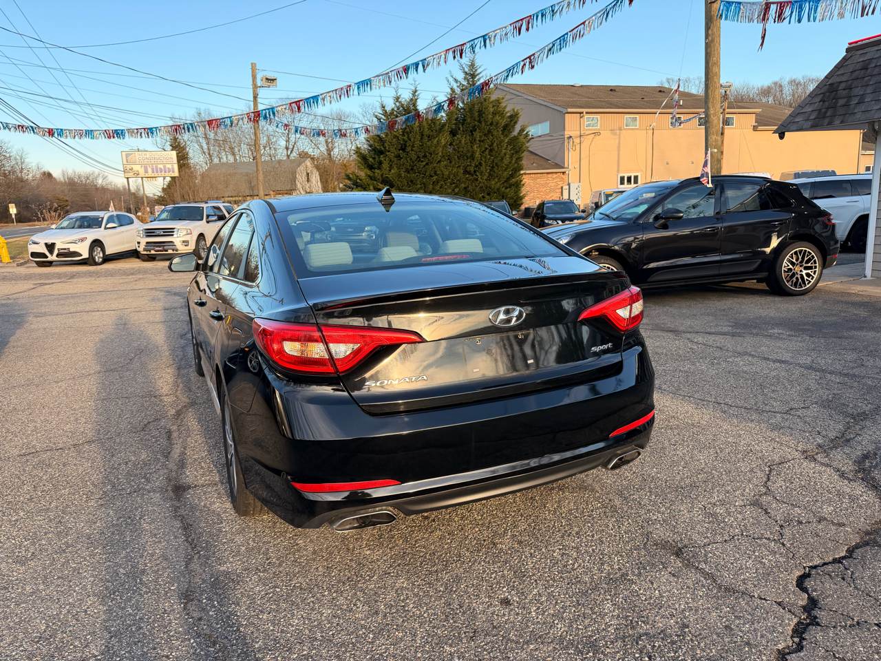Hyundai Sonata Sport 2.4L 2017