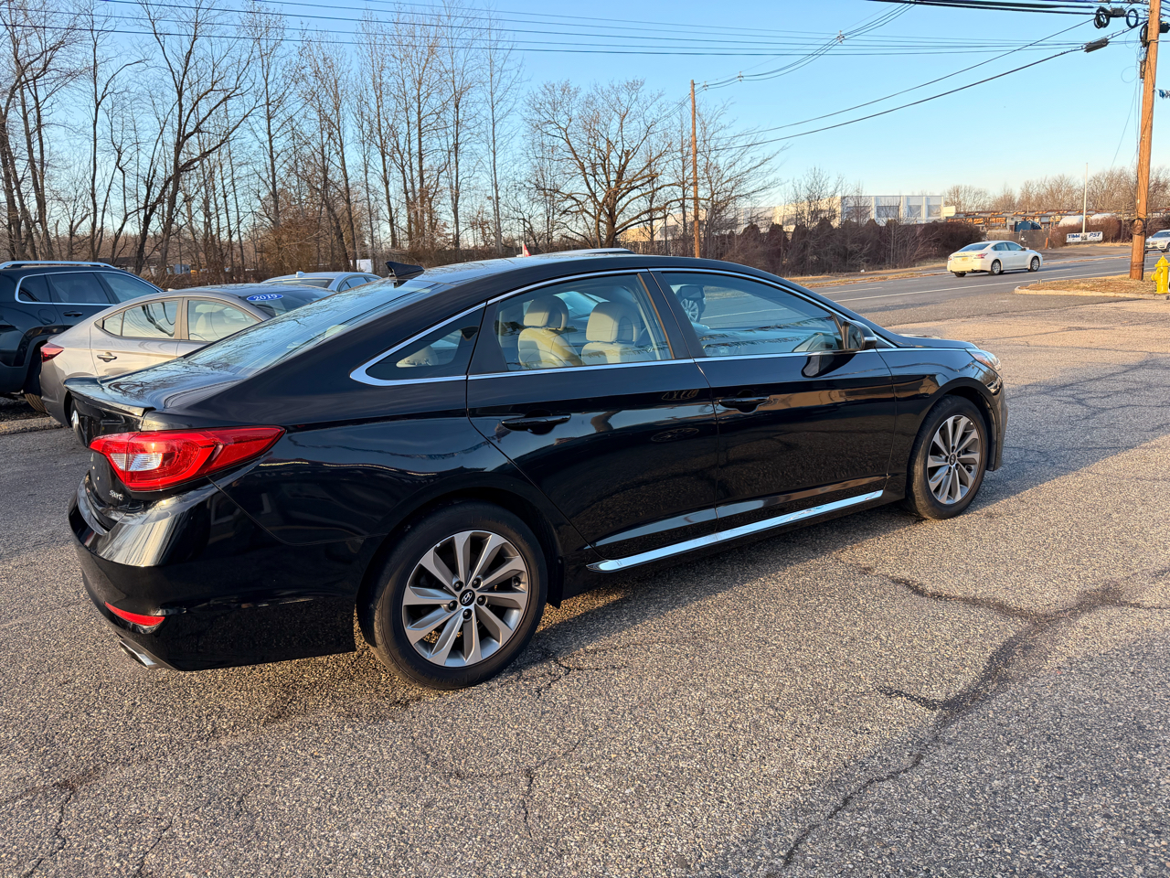 Hyundai Sonata Sport 2.4L 2017