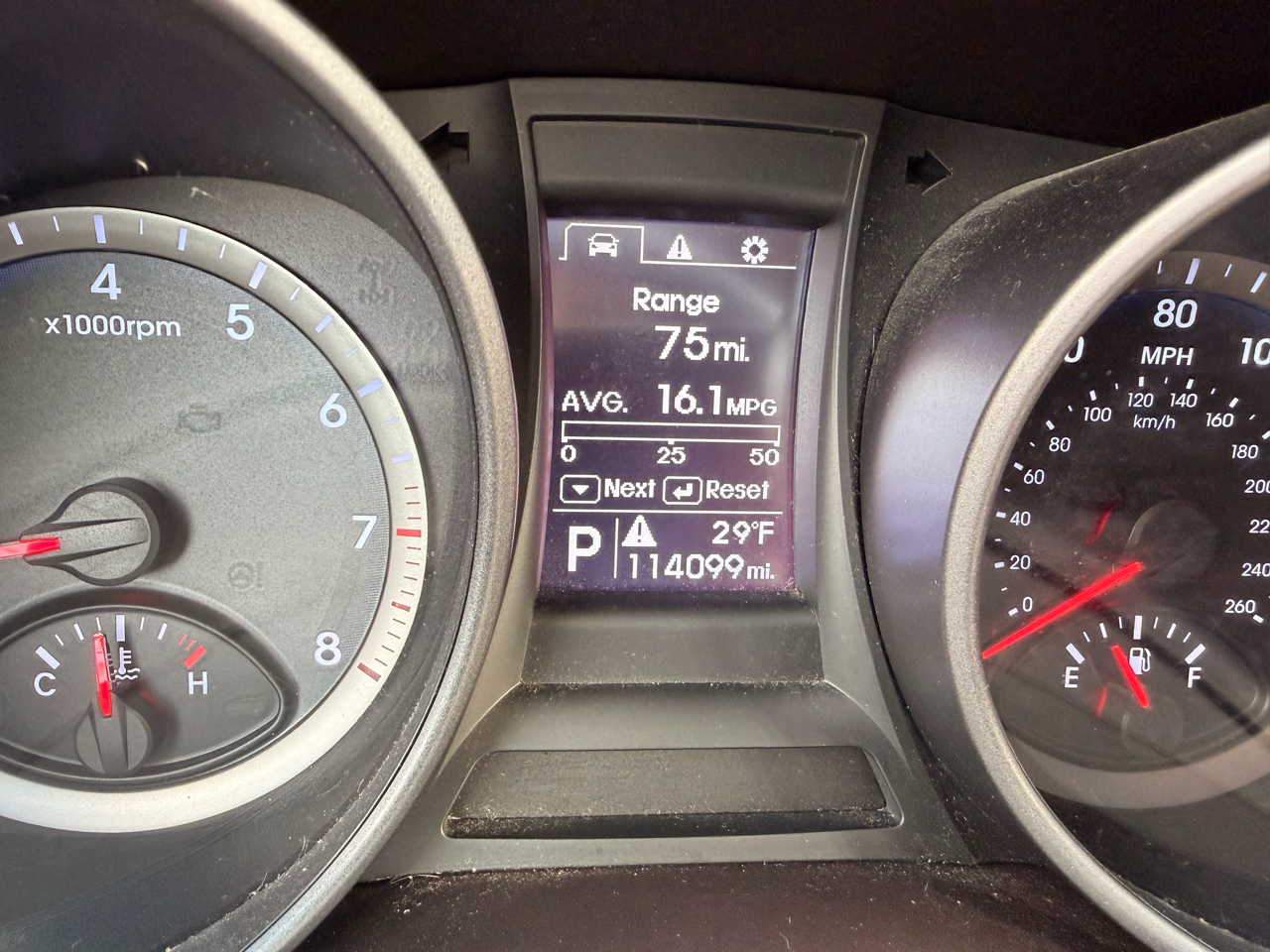 Hyundai Santa Fe Sport FWD 4dr 2.4 2014