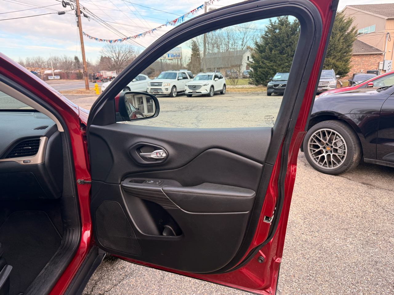 Jeep Cherokee 4WD 4dr High Altitude 2016