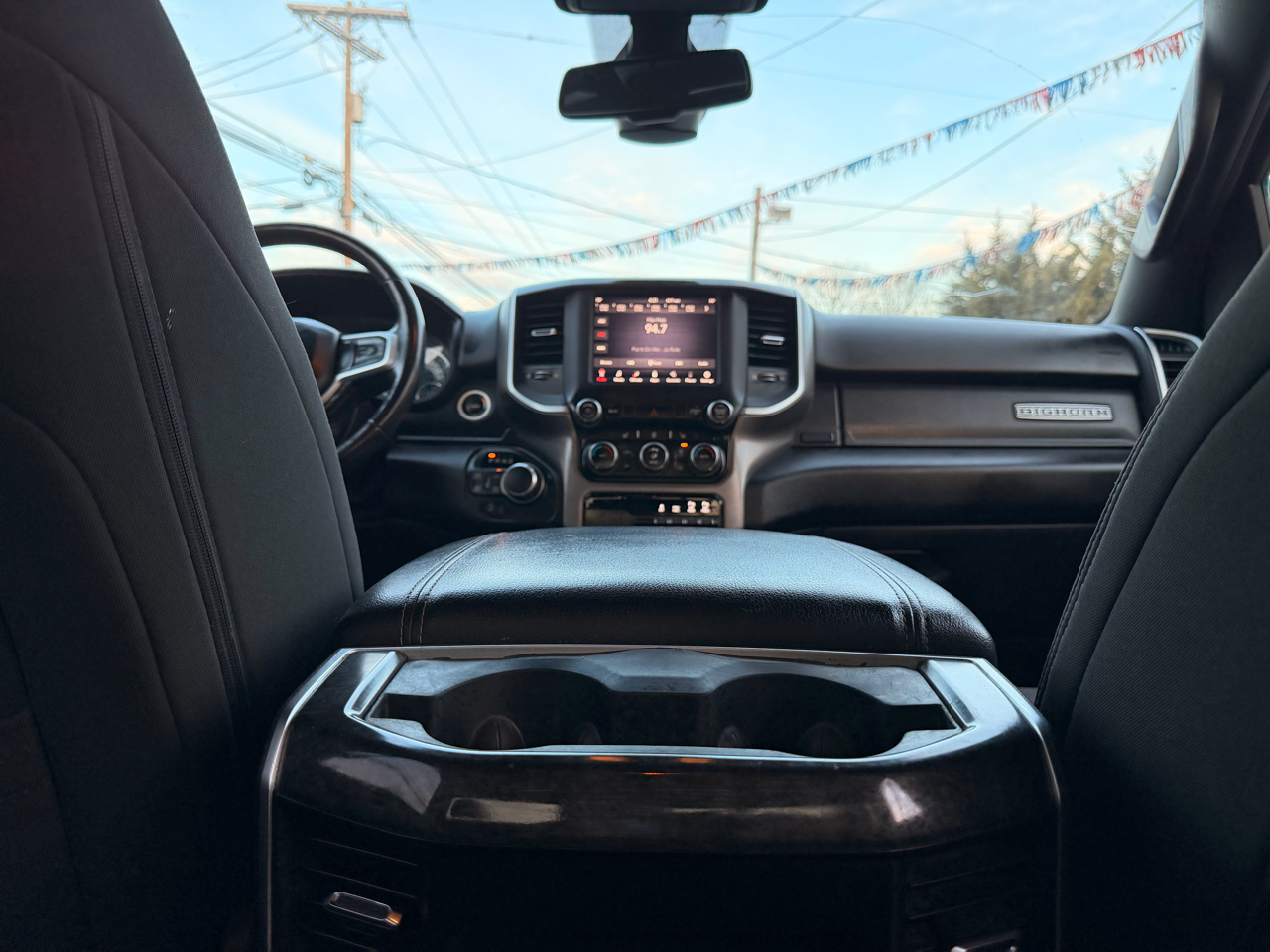 RAM 1500 Big Horn/Lone Star 4x4 Crew Cab 5'7" Box 2019